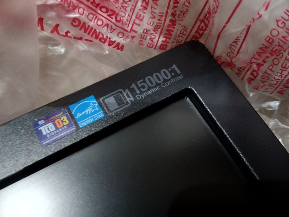 Monitor LCD SAMSUNG SyncMaster 2243SN 21.5" TFT