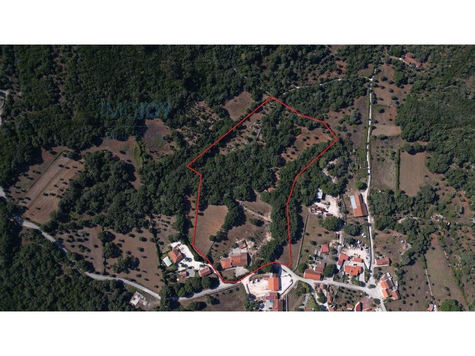 Quinta de 3 Hectares para Venda em Alcanede, Santarém