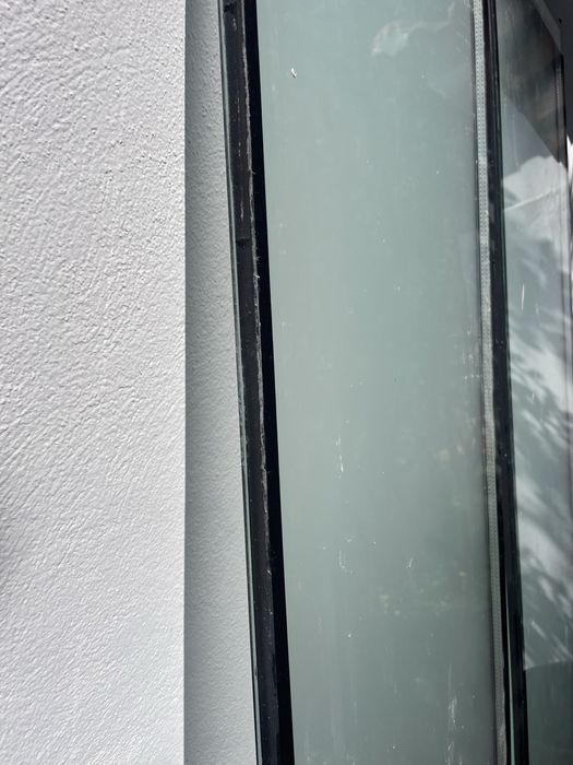 2  vidros duplos 2m x 0.40m