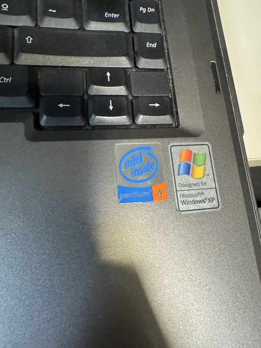 Portátil Asus A4000