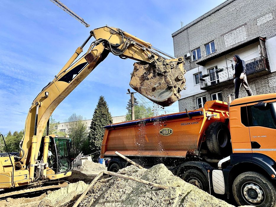 Копка котлованів | Земляні роботи | Демонтаж будинків | Гідромолот