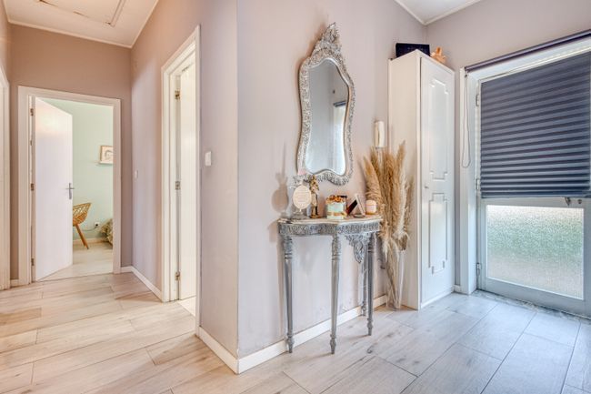 T2 C/ Varanda tipo Terraço no Padrão da Légua