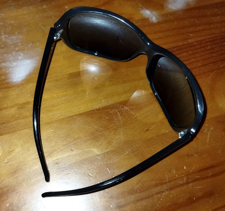 AINDA MAIS BARATO! Óculos de sol Prada