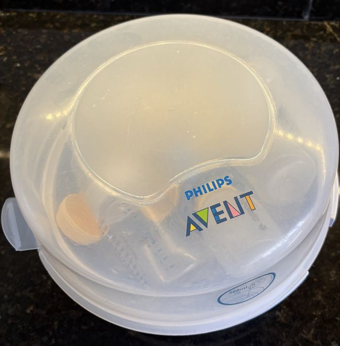 Esterilizador a vapor biberões