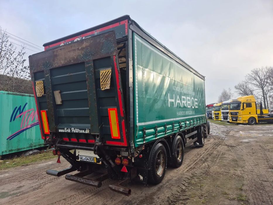 Schmitz Cargobull  Przyczepa Schmitz Firanka 3 osie nadaje się pod wywrot i do lasu