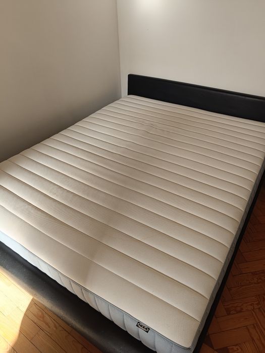 Colchao IKEA Valevag