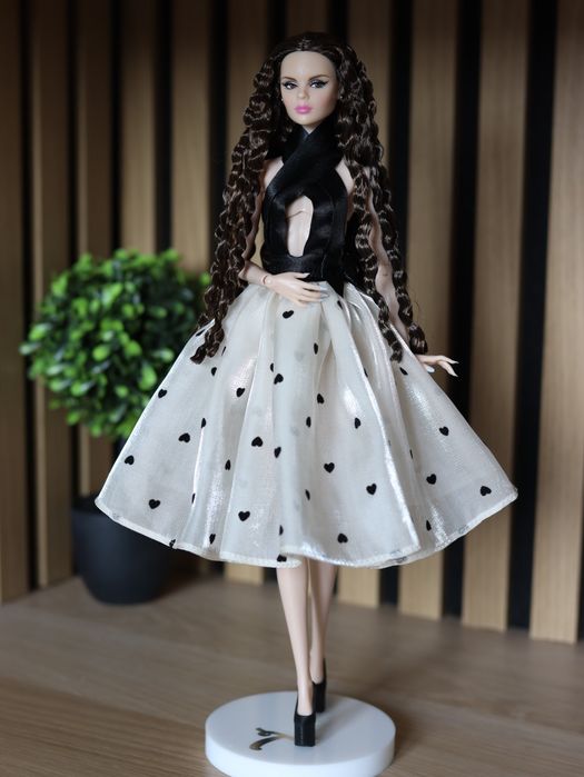 Sukienka dla lalki integrity toys