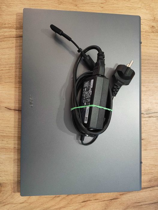 Acer Extensa i5-1235U/16GB/512 po zalaniu, brak dysku twardego