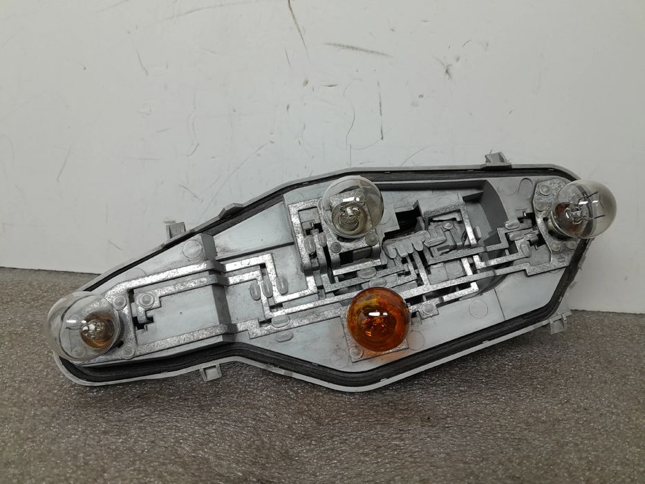 Suporte lâmpada direito CITROËN Berlingo (B9)