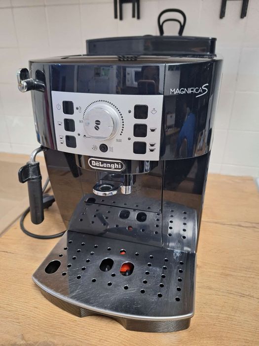 Express Delonghi MAGNIFICA S