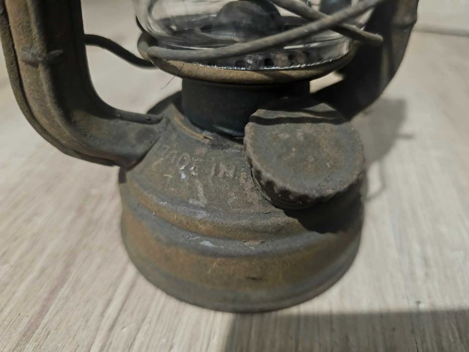 Niemiecka lampa naftowa FROWO 50