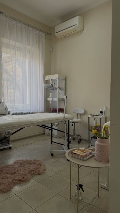 Центр ,здам зміну в косметологічному кабінеті,вул Римарська