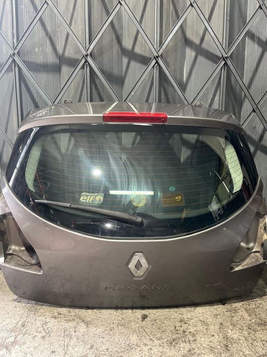 Tampa da mala Renault Megane 3 de 5 porta