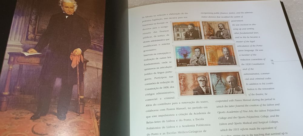 Livro "1999 Portugal em Selos" Edição CTT