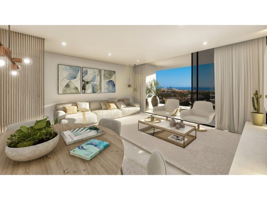 Penthouse T2 com Terraço Privado e Vista Mar