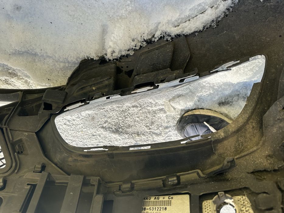 Передний бампер в сборе MERCEDES C220