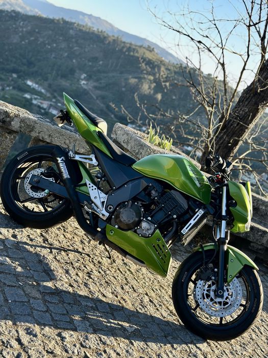 Kawasaki Z750 2004