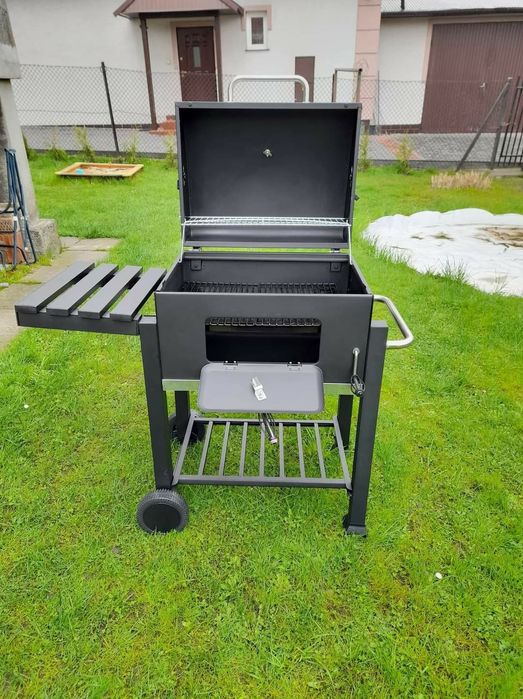 Duży grill imprezowy