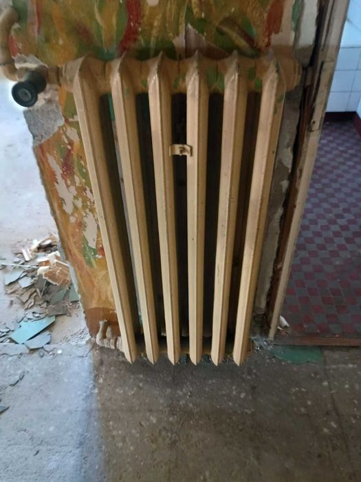 Grzejnik/karolyfer żeliwny
