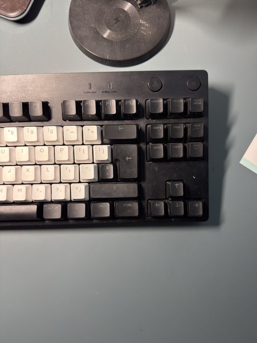 Клавиатура Logitech g pro