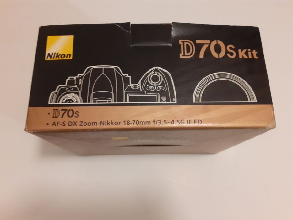 Caixa, Nikon D70S Kit