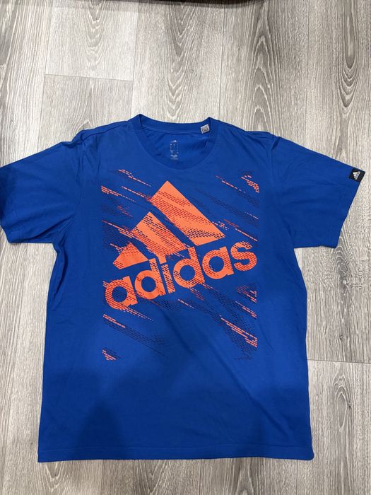 Футболка Adidas original у розмірі L , синього кольору