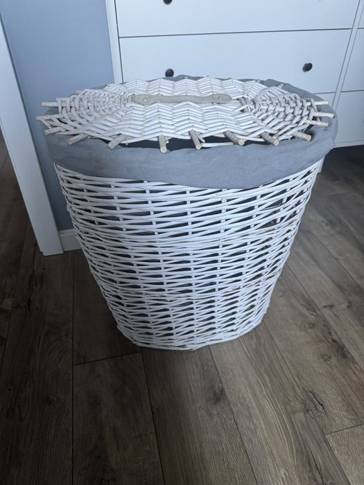 Wiklinowy kosz na pranie