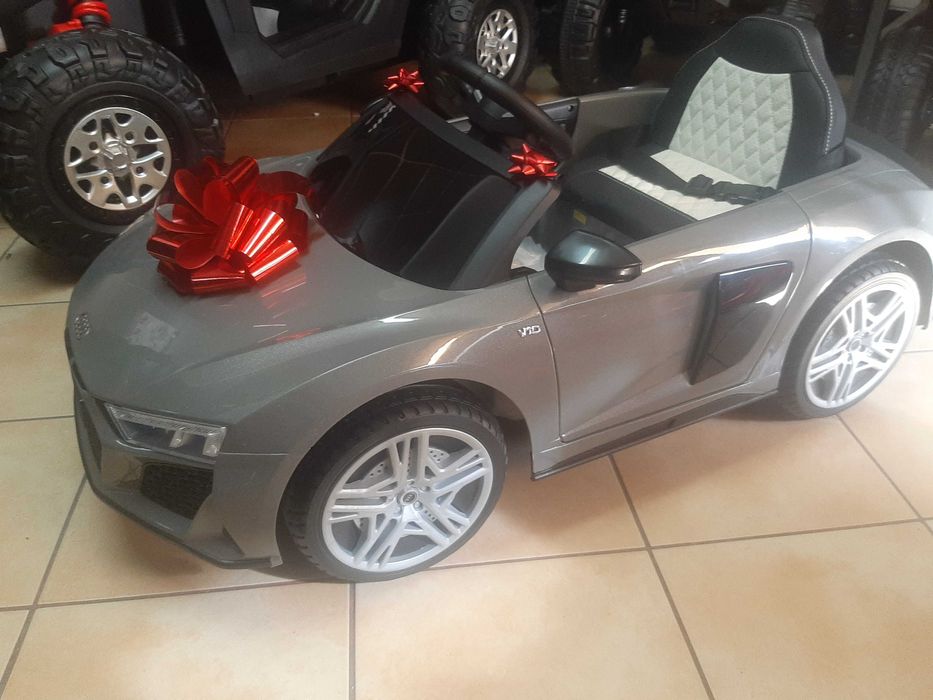 Samochód AUDI R8 na akumulator dla dzieci