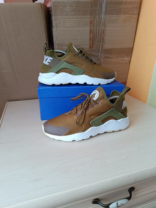 кросівки Nike Air Huarache Run Ultra Indonesia