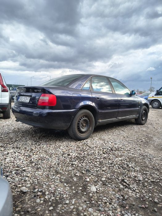 Audi A4 1.9 TDI Niezawodny stara pompa