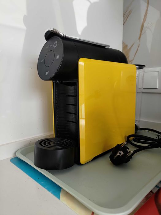 Máquina de café Delta Q