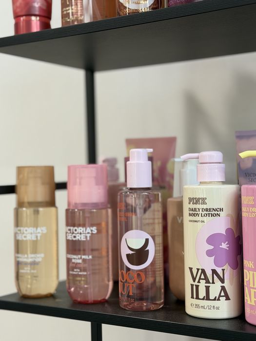 Victoria’s Secret,Pink спреї та лосьйони.Є опт