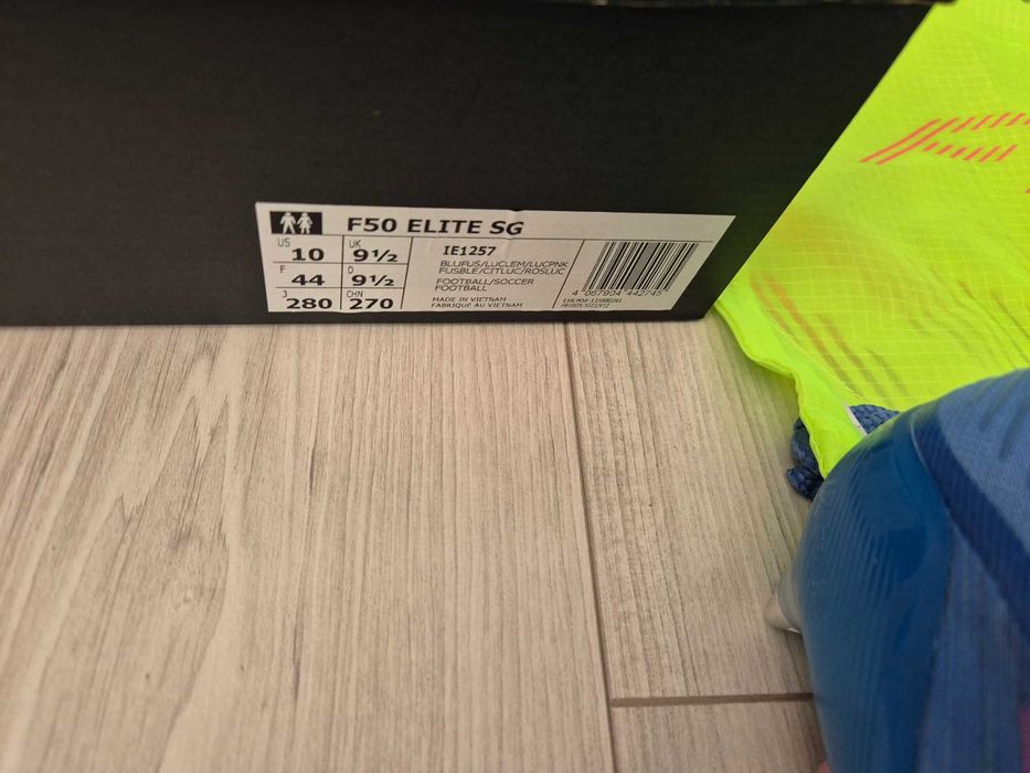 Profesjonalne buty korki adidas F50 Elite SG IE1257 rozmiar 44