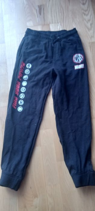 Spodnie chłopięce 152 Marvel Avengers