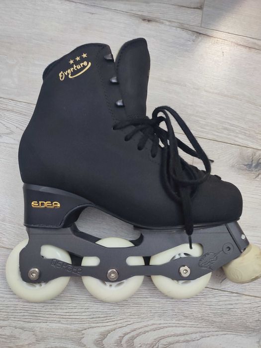 Rolki figurowe czarne 250