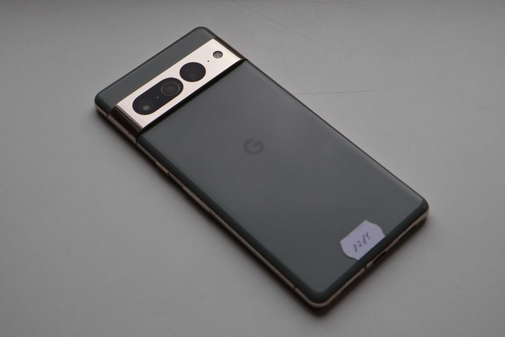 Смартфон Google Pixel 7 Pro 12/256GB Hazel Оригінал!