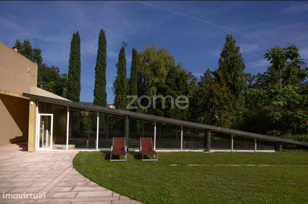 Moradia T6 envolta em 6.091m2 - Marco Canaveses