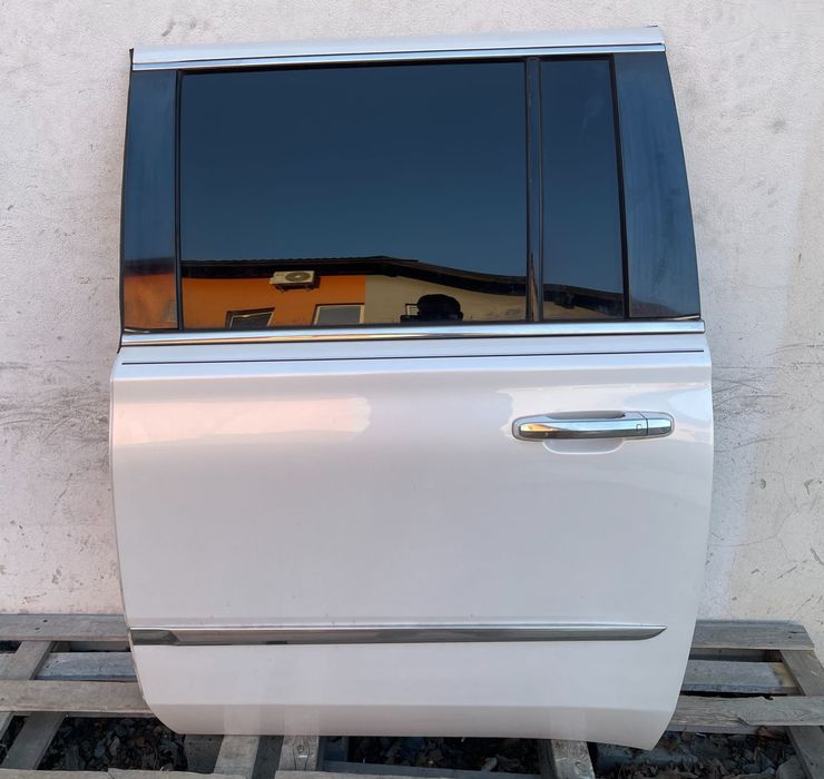 O3 CADILLAC ESCALADE IV 2014 - ESV LWB DRZWI TYLNE LEWE TYŁ SZYBA 23378567