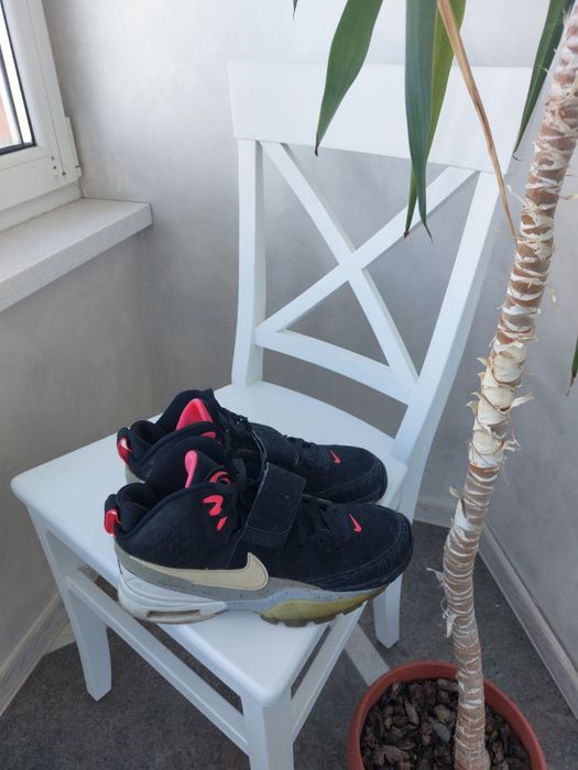 Кросівки Nike Air BO 1