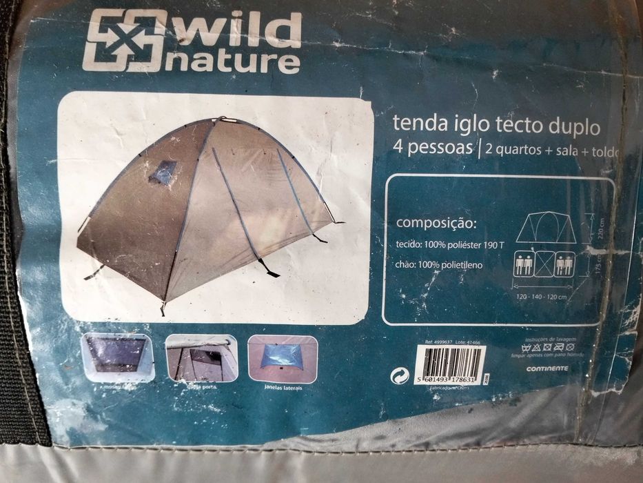 Tenda de campismo com dois quartos e uma sala
