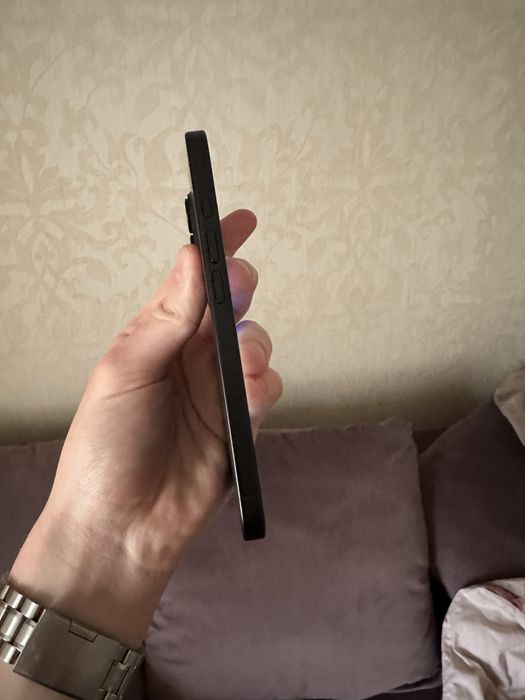iPhone 16 128GB 100%