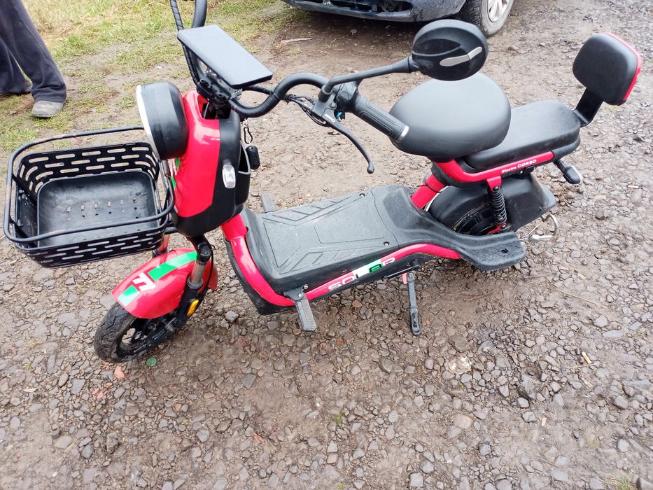 Продам електроскутер