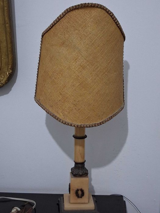 Velharia antiga de material africano