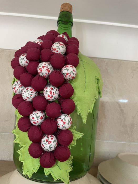 Garrafoes decorados 10 € cada se levar os dois 15€ o par