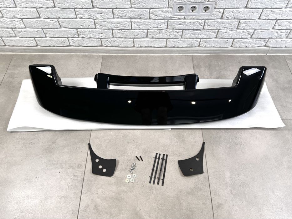 Спойлер Toyota Land Cruiser 100 / Lexus LX 470 1998-2007 модель Maxi