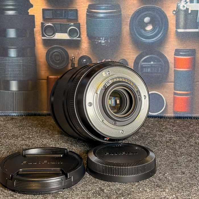 Lente Fujifilm XF 18mm F1.4 R LM WR – Excelente estado