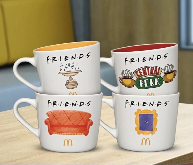 Чашки і фігурки(ціна за 4 чашки + 6 фігурок)«Friends» Друзі McDonald's