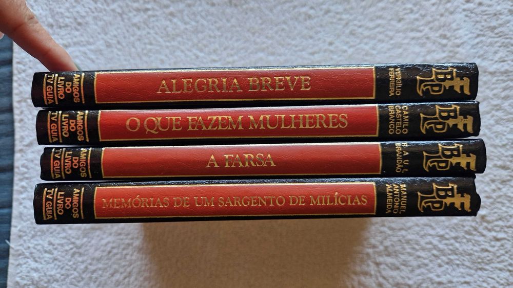 Conjunto 3 livros clássicos Literatura Portuguesa