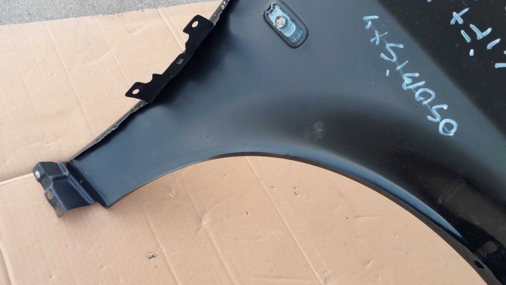 Błotnik lewy przód przedni w kolor LZ9W Audi A6 C5 LIFT 2001-04r.