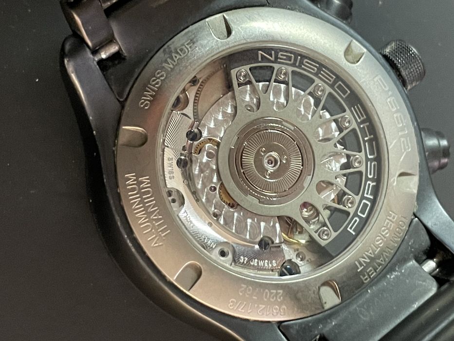 Relógio automático Porsche Design Dashboard P6612